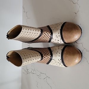 Ankle boots mixed media 38